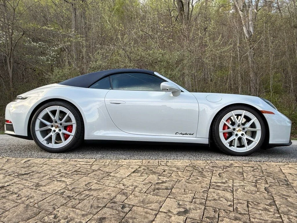 2026 Porsche 992 Carrera GTS - Image 5 of 26