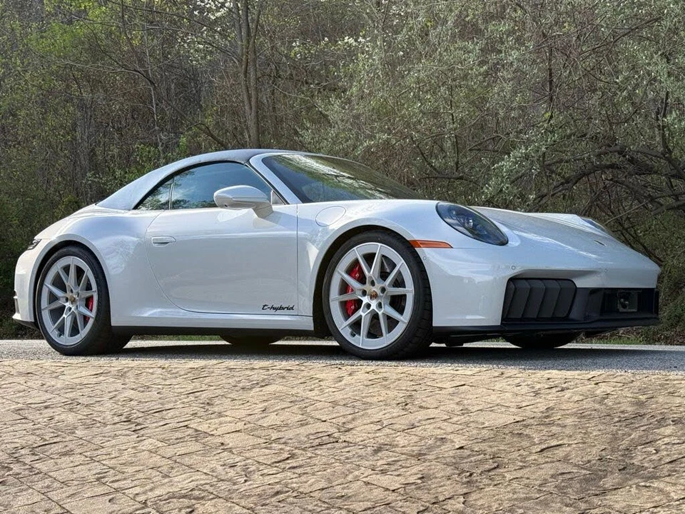2026 Porsche 992 Carrera GTS - Image 10 of 26