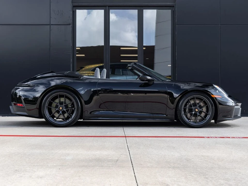 2026 Porsche 992 Carrera GTS - Image 13 of 31