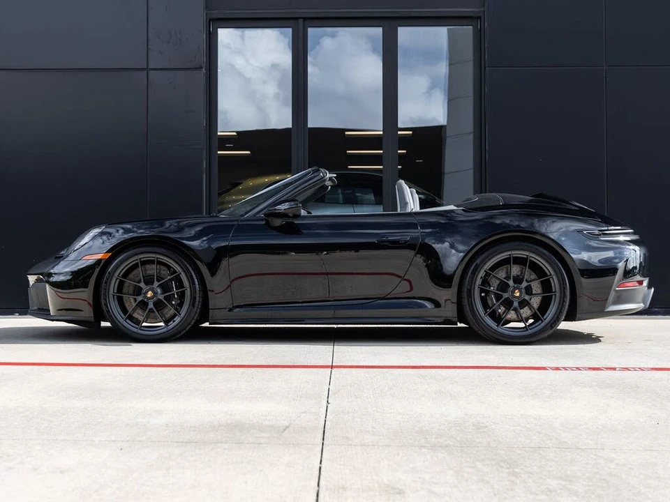 2026 Porsche 992 Carrera GTS - Image 2 of 31