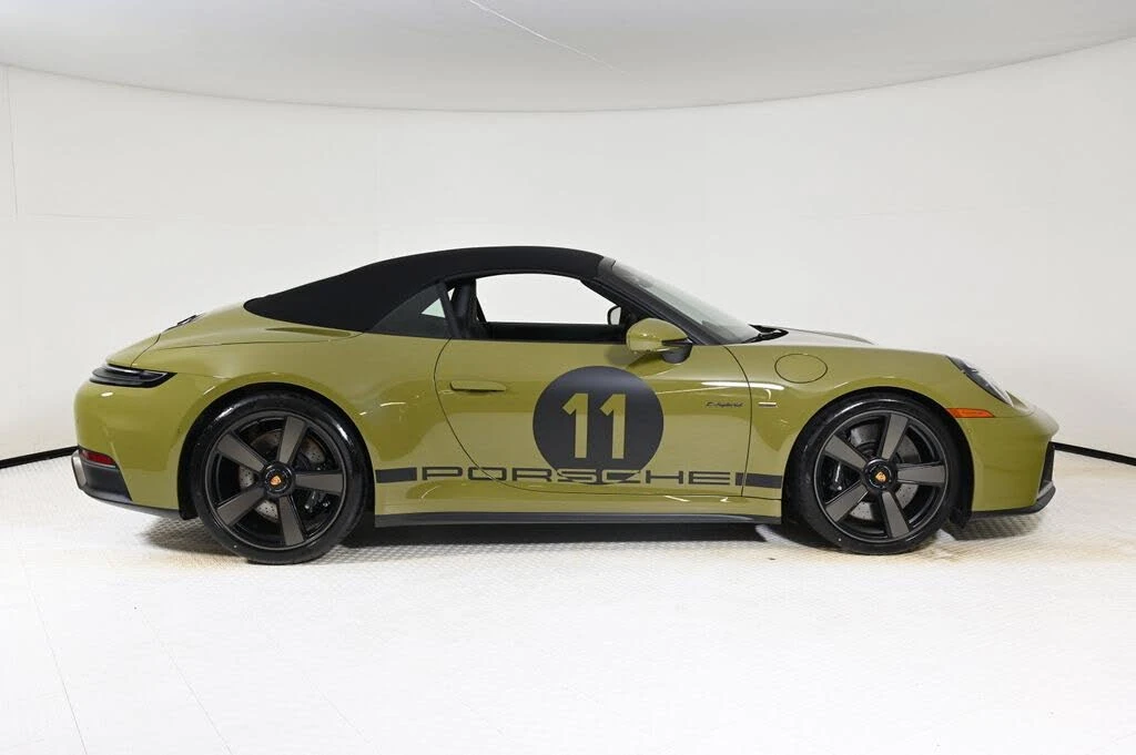 2026 Porsche 992 Carrera GTS - Image 8 of 30