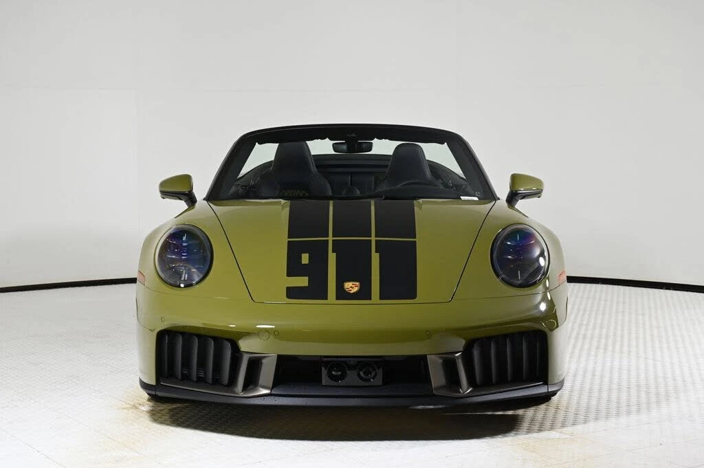 2026 Porsche 992 Carrera GTS - Image 10 of 30