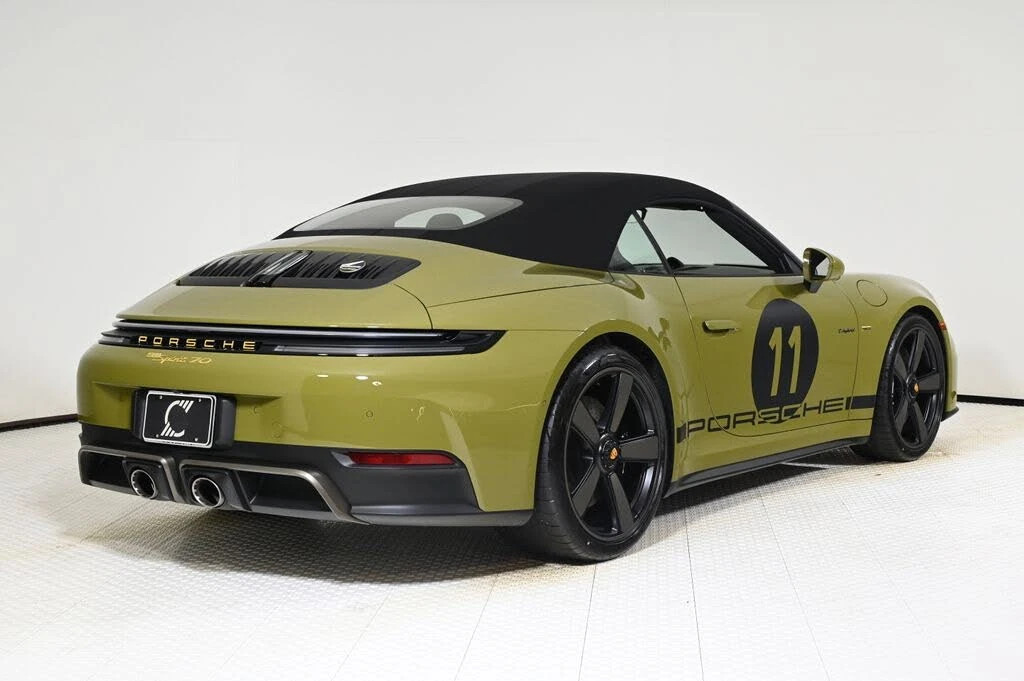 2026 Porsche 992 Carrera GTS - Image 7 of 30