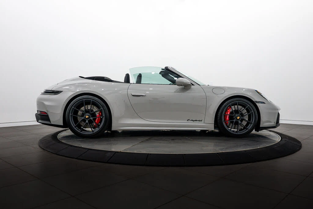 2026 Porsche 992 Carrera GTS - Image 8 of 31
