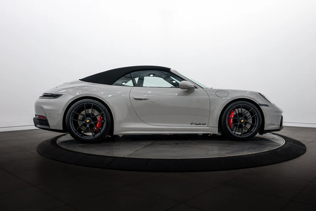 2026 Porsche 992 Carrera GTS - Image 29 of 31