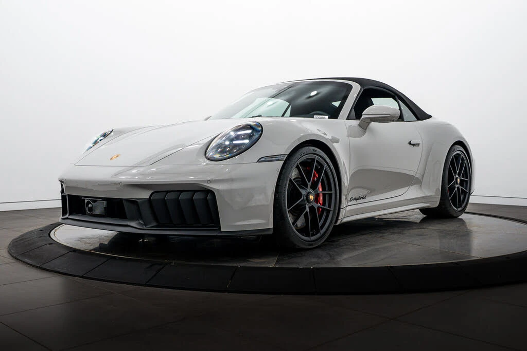 2026 Porsche 992 Carrera GTS - Image 24 of 31