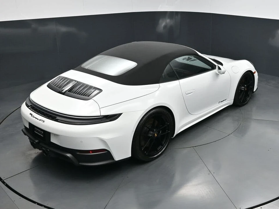 2026 Porsche 992 Carrera GTS - Image 19 of 31
