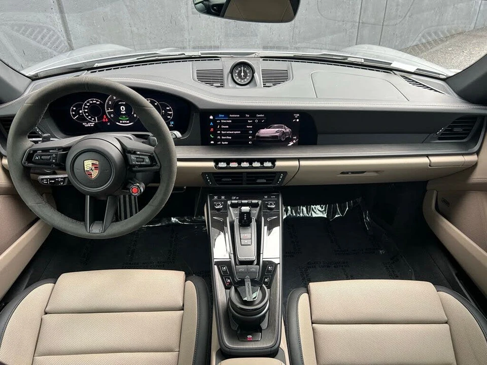 2026 Porsche 992 Carrera GTS - Image 27 of 31