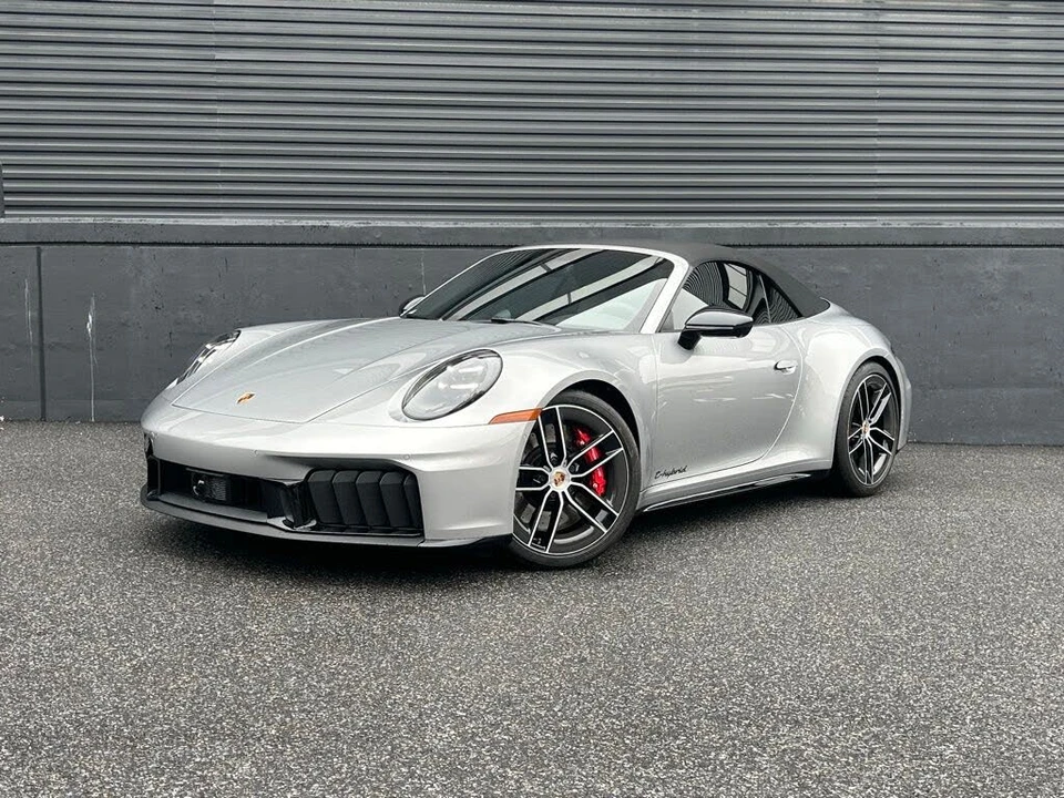 2026 Porsche 992 Carrera GTS - Image 6 of 31