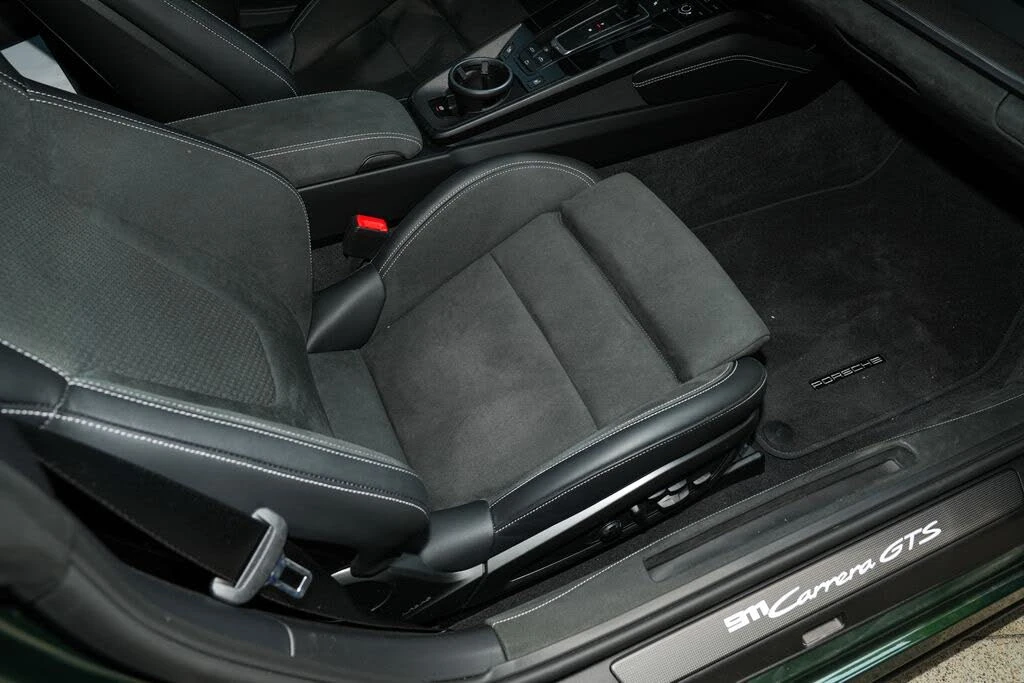 2026 Porsche 992 Carrera GTS - Image 18 of 31