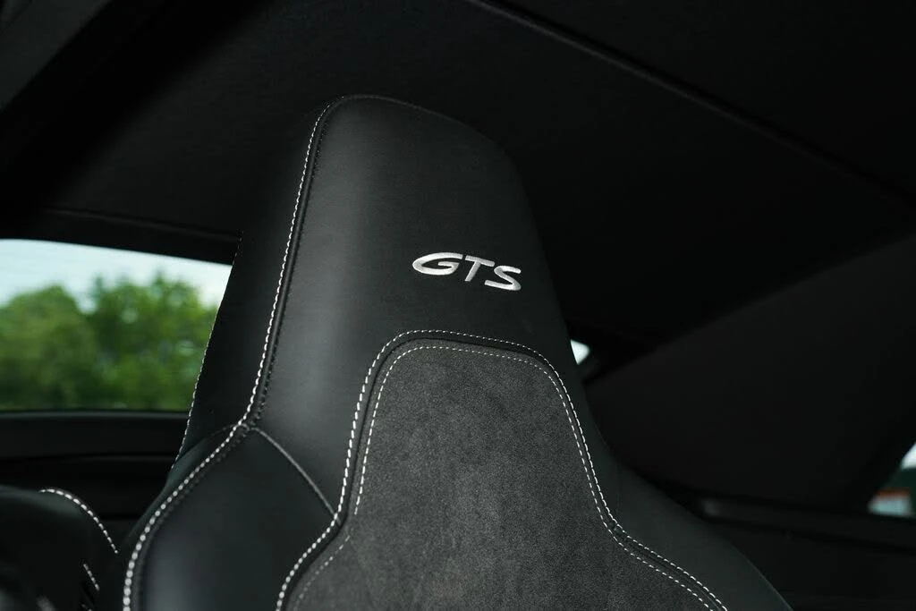 2026 Porsche 992 Carrera GTS - Image 19 of 31