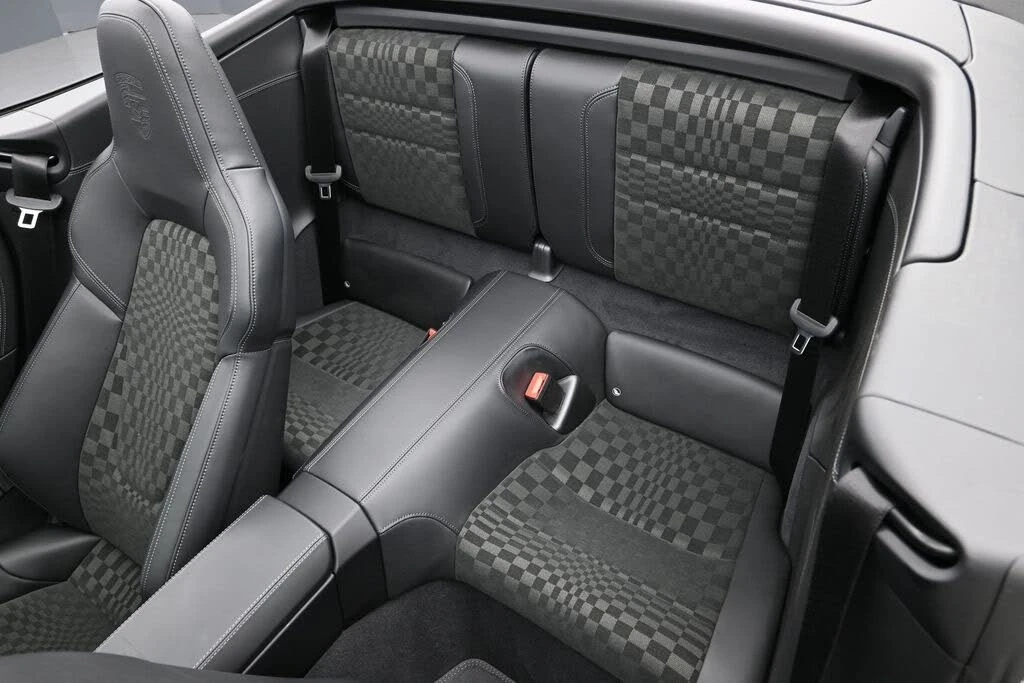 2026 Porsche 992 Carrera GTS - Image 19 of 31