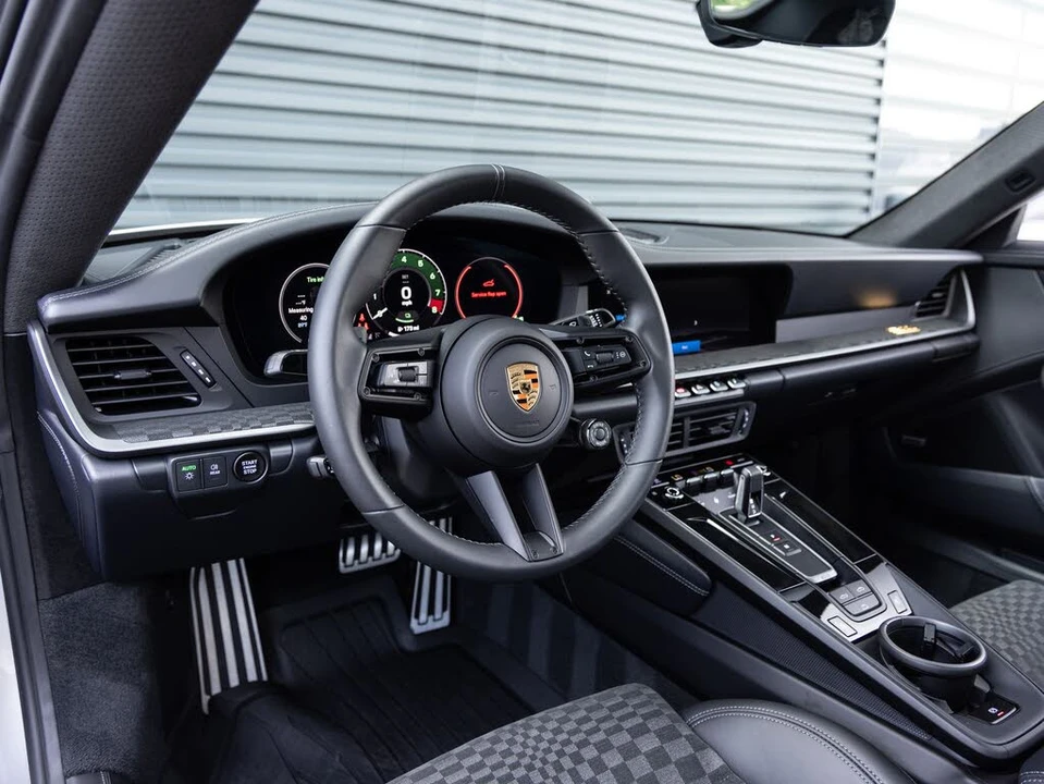 2026 Porsche 992 Carrera GTS - Image 4 of 31