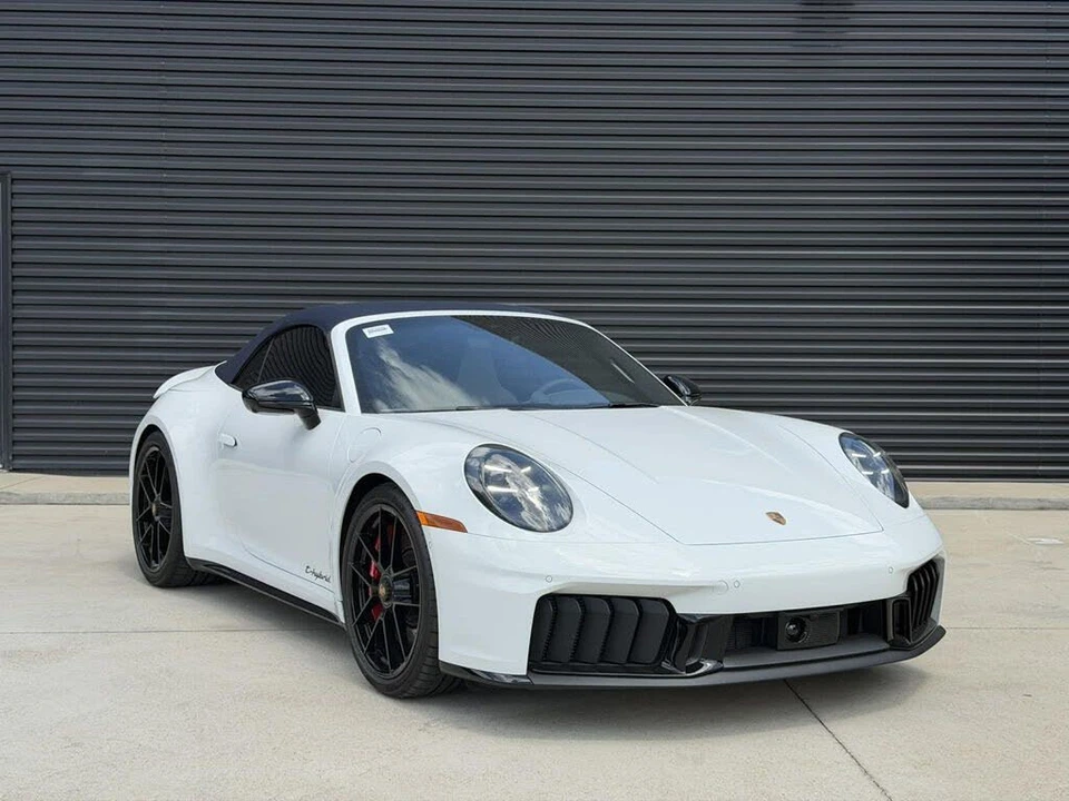 2026 Porsche 992 Carrera GTS - Image 2 of 11
