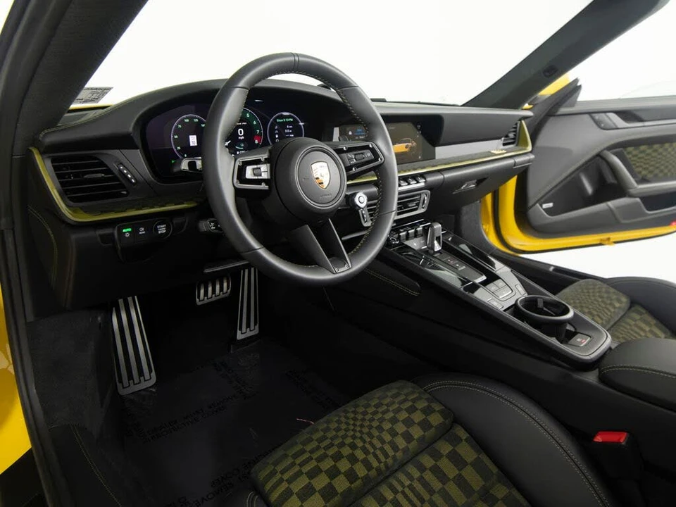 2026 Porsche 992 Carrera GTS - Image 4 of 31