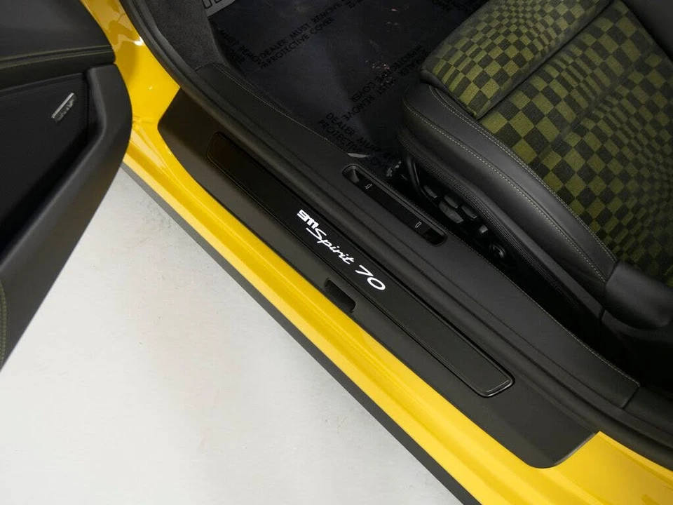 2026 Porsche 992 Carrera GTS - Image 20 of 31