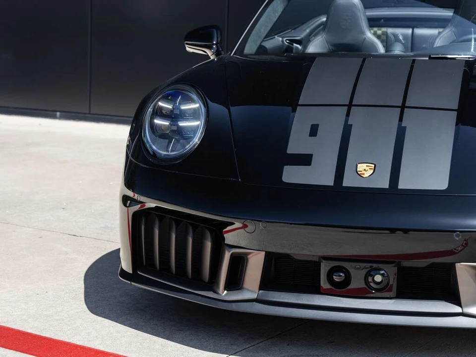 2026 Porsche 992 Carrera GTS - Image 26 of 31