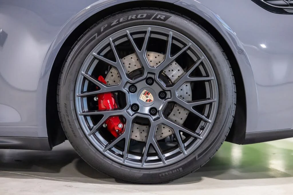 2026 Porsche 992 Carrera GTS - Image 16 of 31