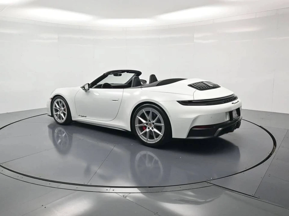 2026 Porsche 992 Carrera GTS - Image 3 of 4