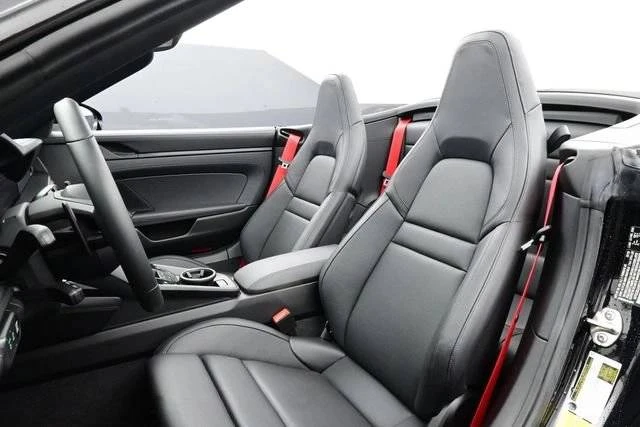 2026 Porsche 992 Carrera GTS - Image 5 of 5