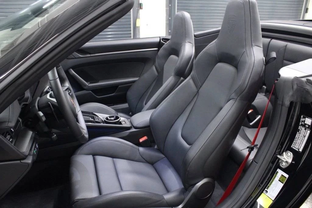 2026 Porsche 992 Carrera GTS - Image 5 of 5