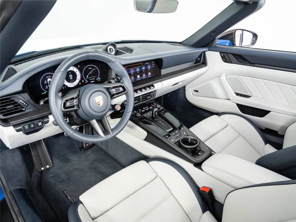 2026 Porsche 992 Carrera GTS - Image 4 of 5