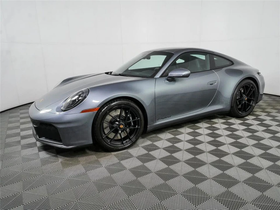 2026 Porsche 992 Carrera GTS - Image 2 of 31