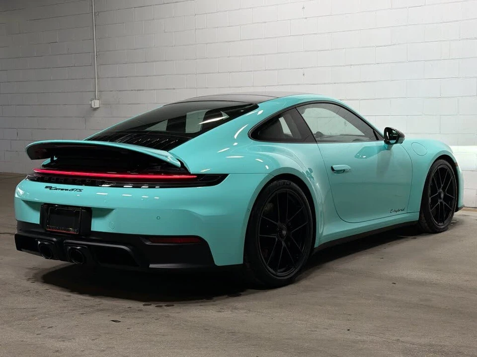 2026 Porsche 992 Carrera GTS - Image 7 of 31