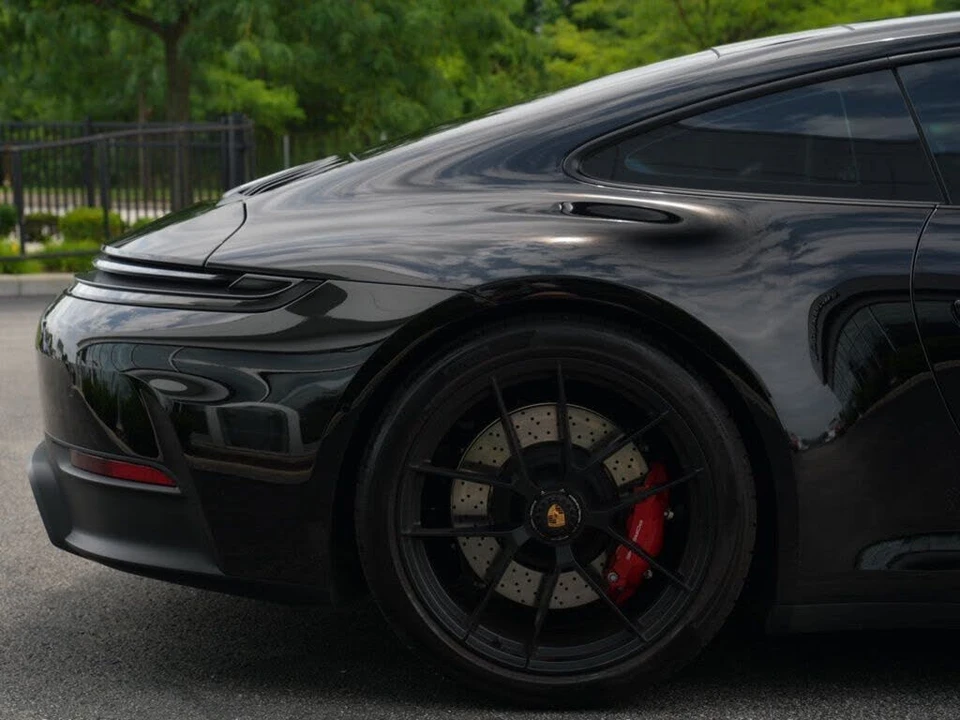 2026 Porsche 992 Carrera GTS - Image 16 of 31