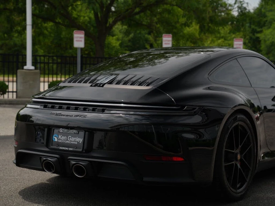2026 Porsche 992 Carrera GTS - Image 14 of 31