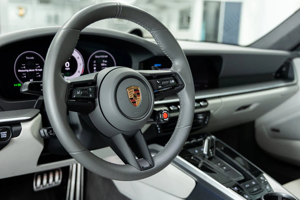2026 Porsche 992 Carrera GTS - Image 28 of 31