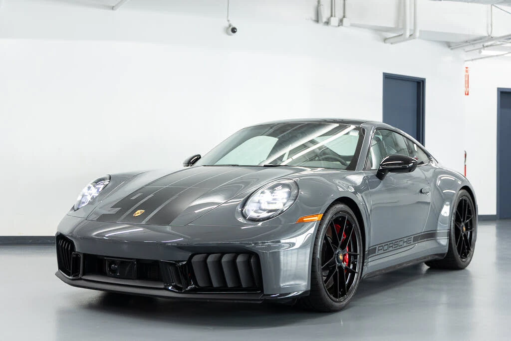 2026 Porsche 992 Carrera GTS - Image 2 of 31