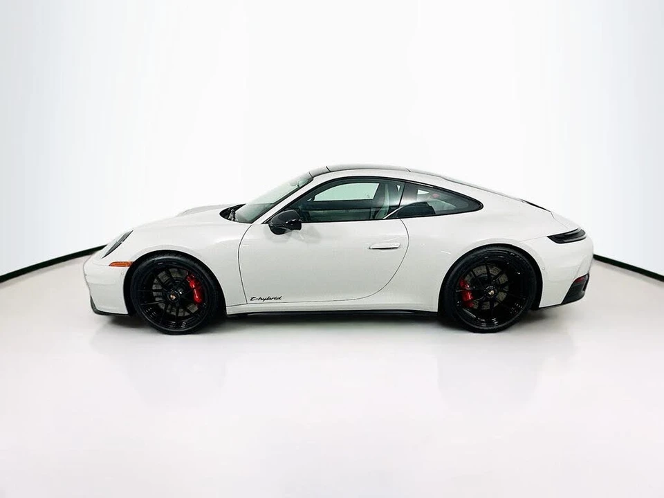 2026 Porsche 992 Carrera GTS - Image 9 of 20
