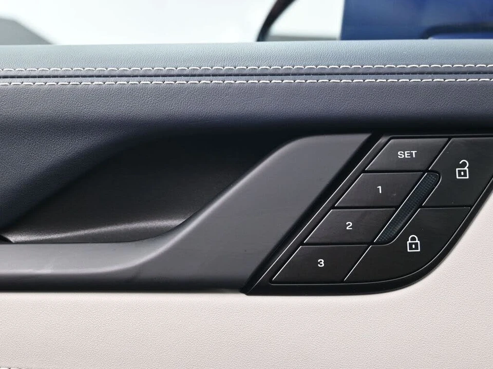 2026 Porsche 992 Carrera GTS - Image 16 of 31