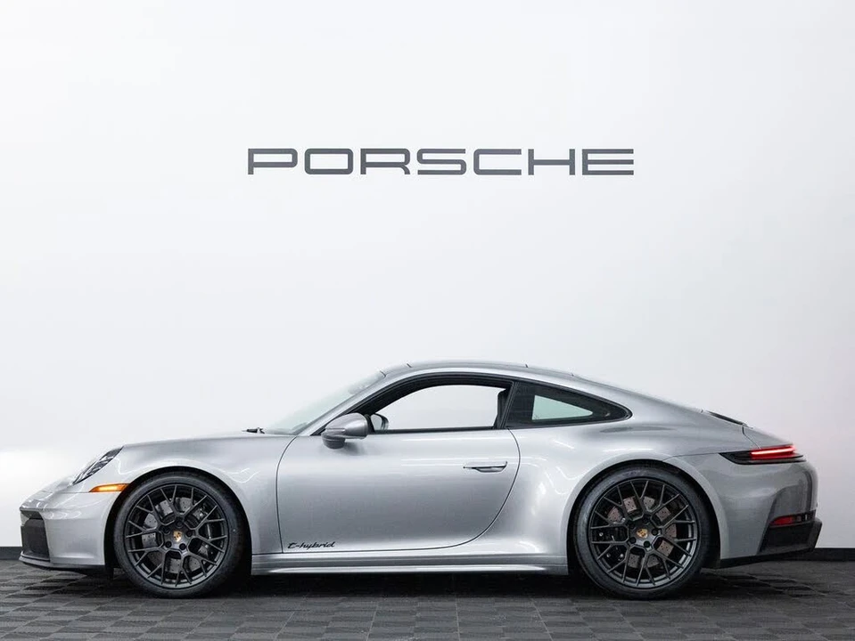 2026 Porsche 992 Carrera GTS - Image 2 of 31