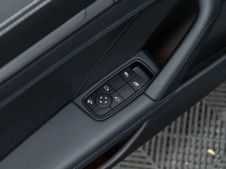 2026 Porsche 992 Carrera GTS - Image 27 of 31