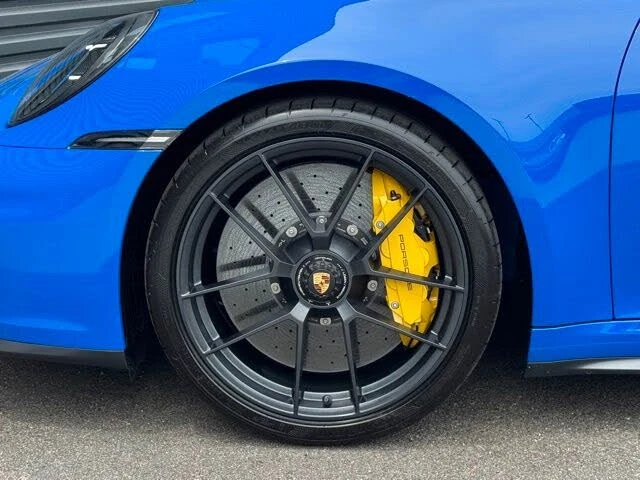 2026 Porsche 992 Carrera GTS - Image 11 of 31