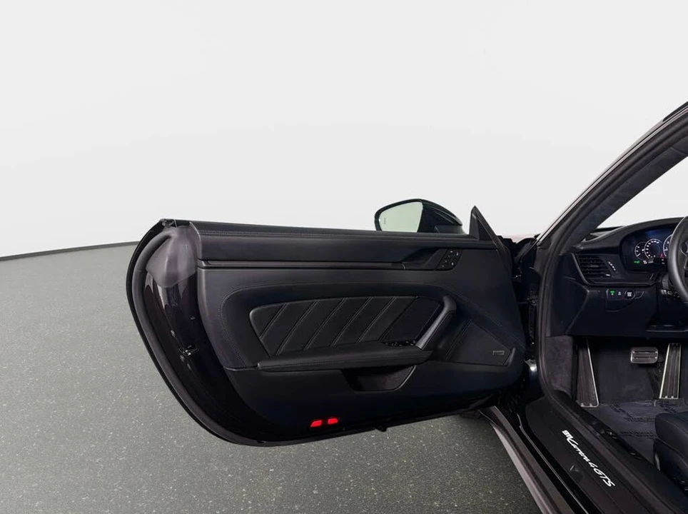 2026 Porsche 992 Carrera GTS - Image 26 of 31