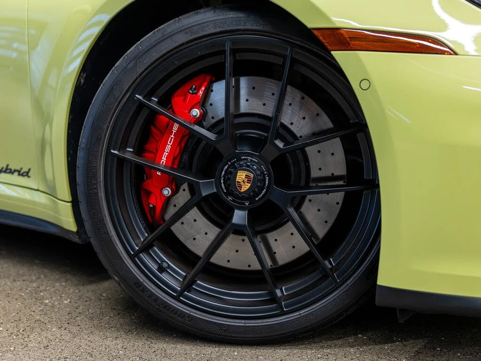 2026 Porsche 992 Carrera GTS - Image 17 of 31