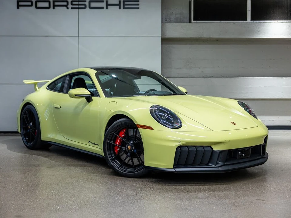 2026 Porsche 992 Carrera GTS - Image 12 of 31