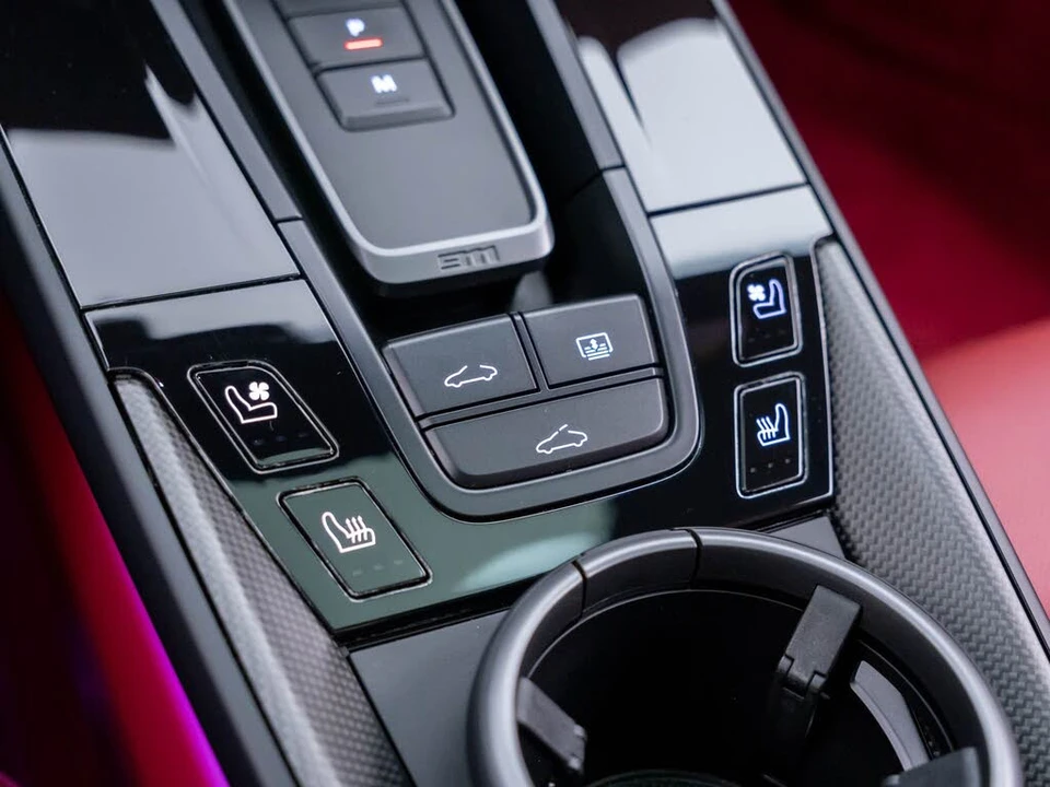 2026 Porsche 992 Carrera GTS - Image 28 of 31
