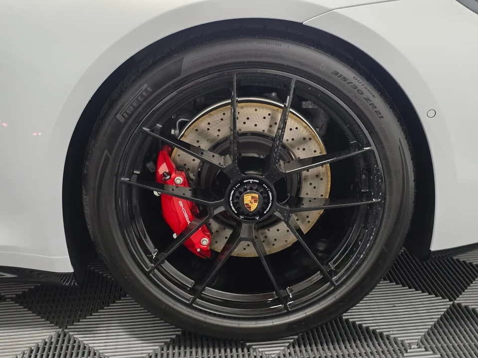 2026 Porsche 992 Carrera GTS - Image 28 of 31