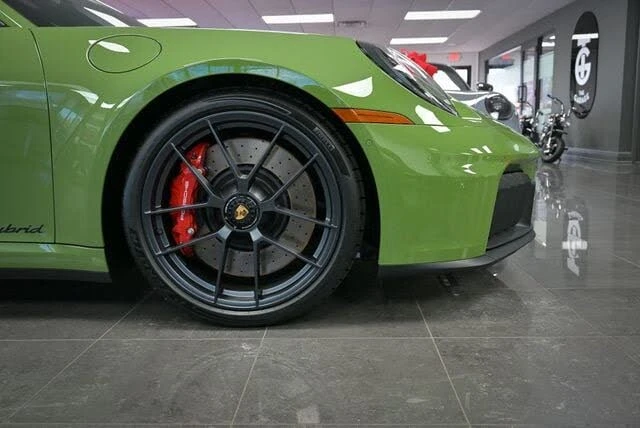 2026 Porsche 992 Carrera GTS - Image 22 of 31