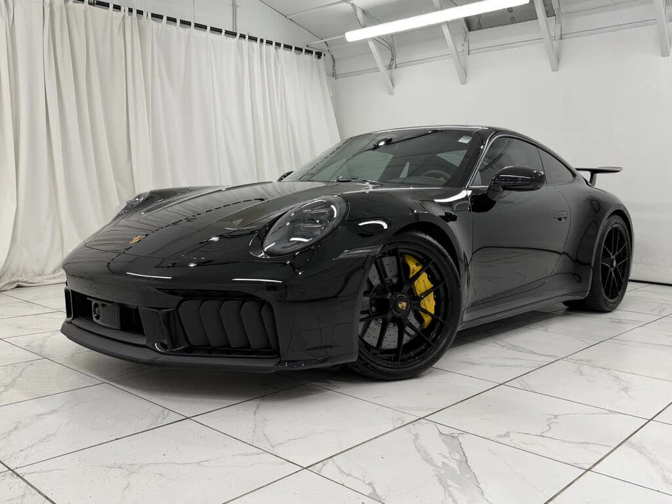 2026 Porsche 992 Carrera GTS - Image 7 of 31