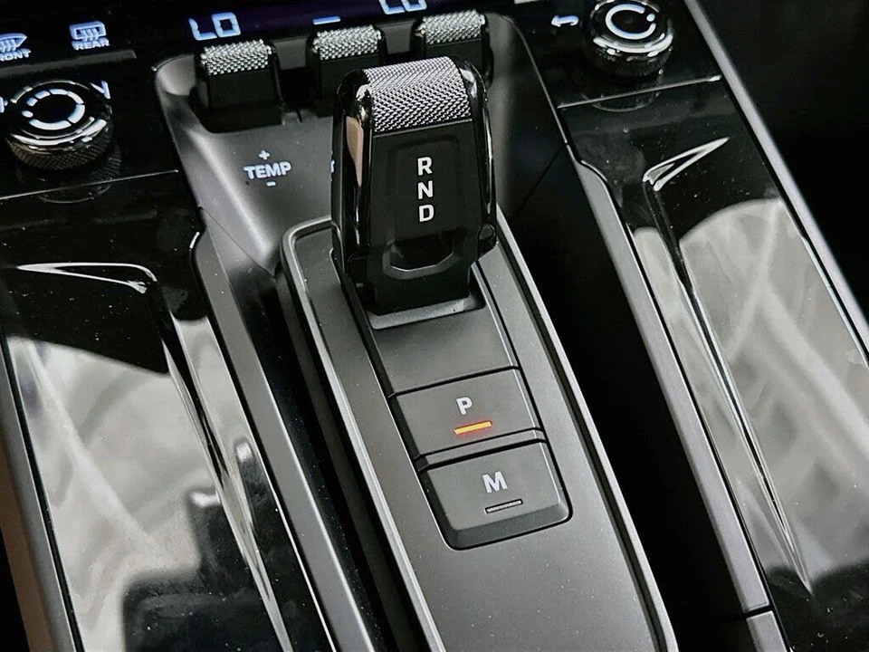 2026 Porsche 992 Carrera GTS - Image 18 of 31