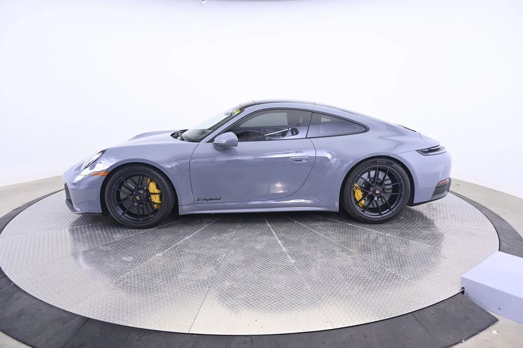 2026 Porsche 992 Carrera GTS - Image 2 of 31