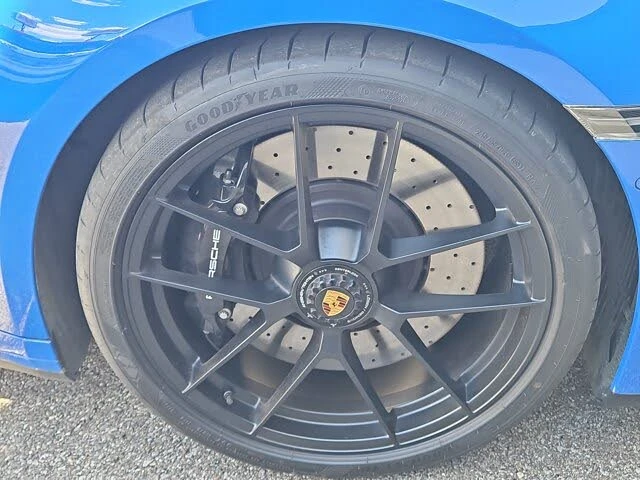 2026 Porsche 992 Carrera GTS - Image 14 of 31