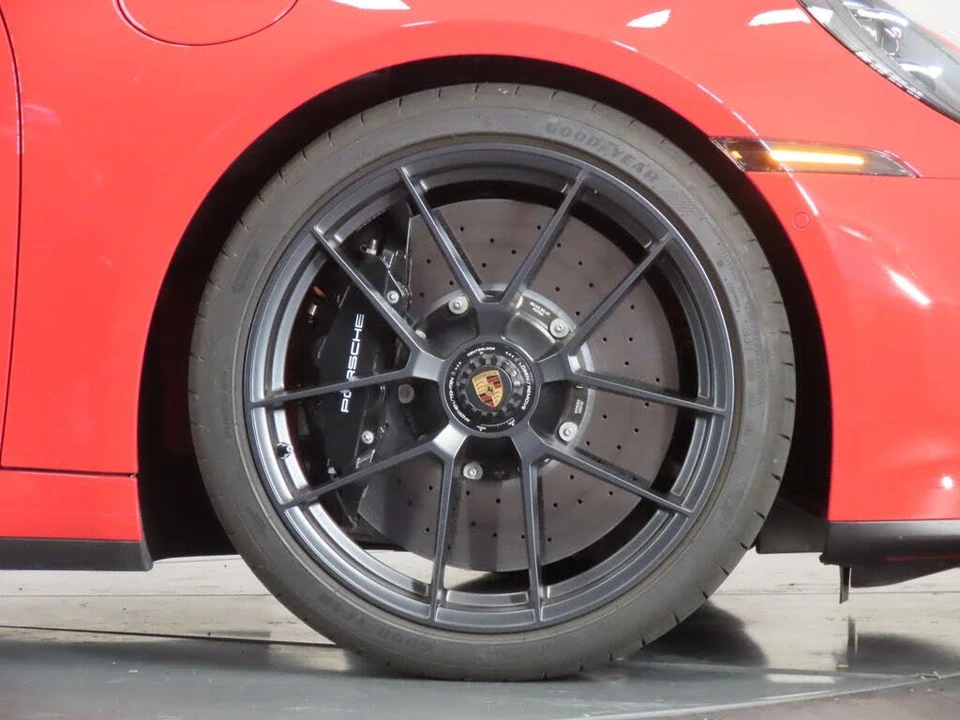 2026 Porsche 992 Carrera GTS - Image 11 of 31