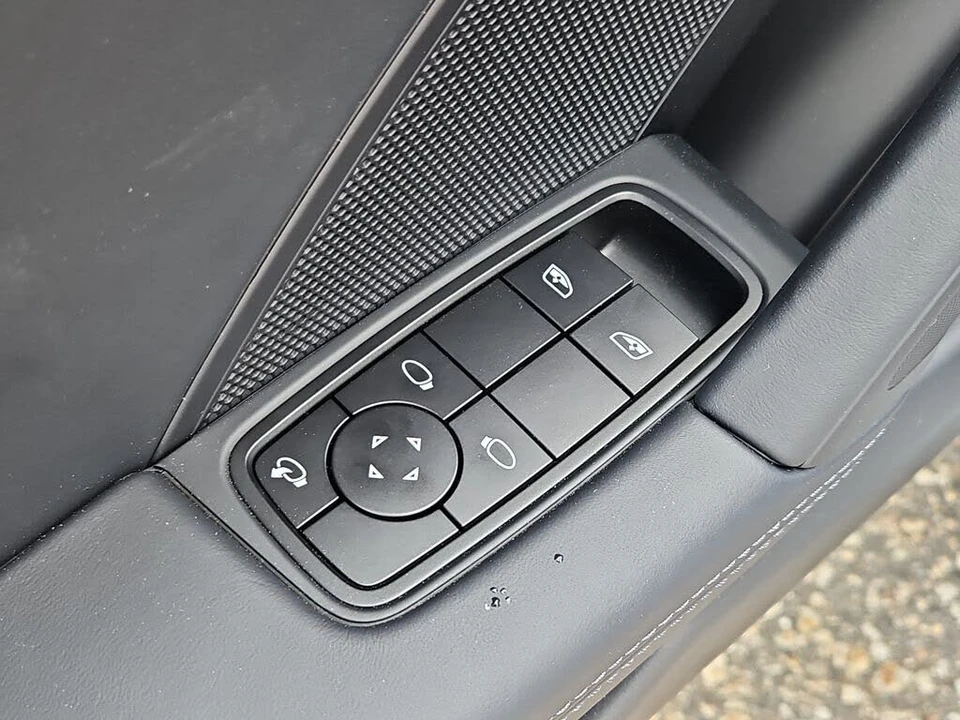 2026 Porsche 992 Carrera GTS - Image 23 of 25