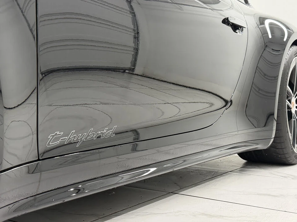 2026 Porsche 992 Carrera GTS - Image 22 of 31